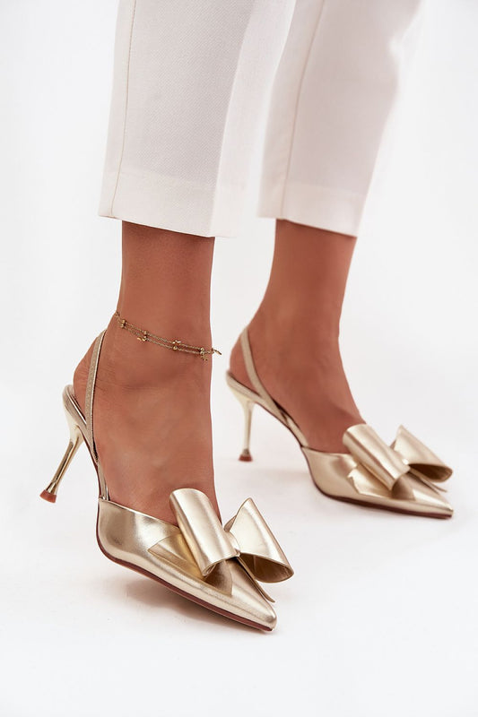 Gouden open hiel pumps met strik en 8 cm hak van Sassymania – elegante hakken voor dames