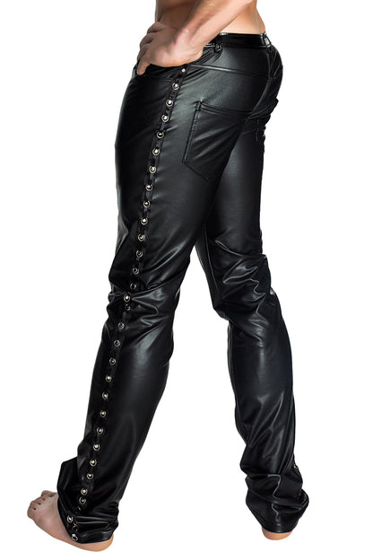 Herrenhose im matten Wetlook