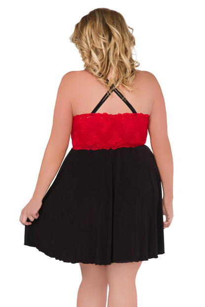 Plus Size Kleid mit tiefem Ausschnitt