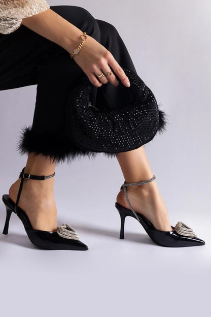 Zwarte Sassymania slingback pumps van imitatieleer met zirkonia-details, open hiel en 7 cm hak.
