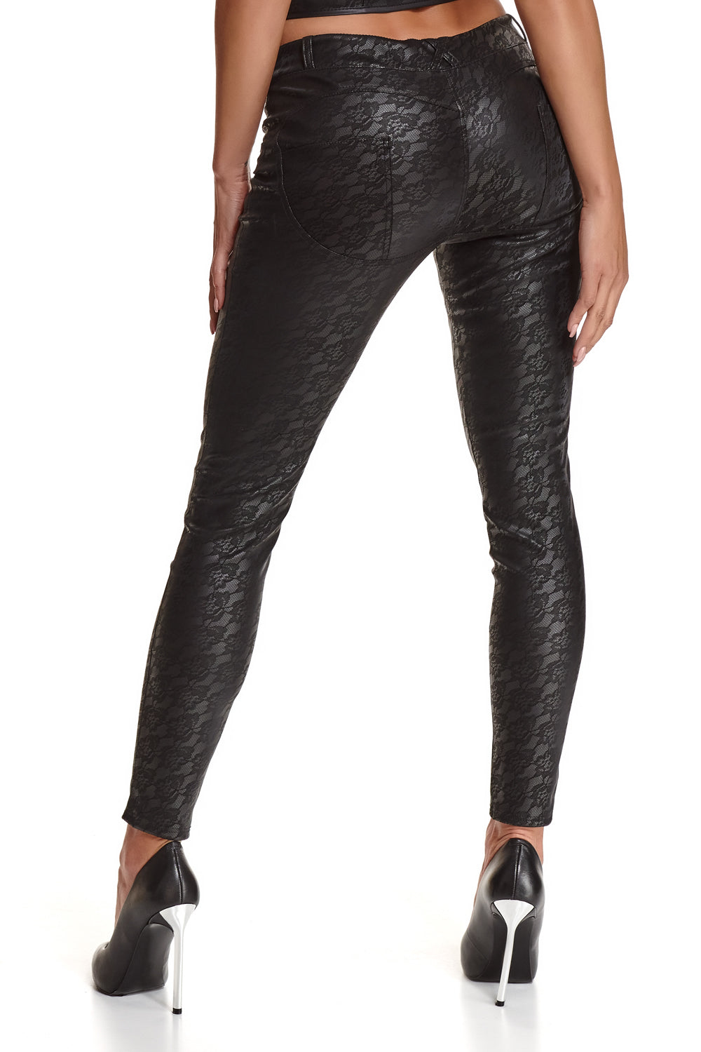 Taillierte Jeggings aus Ökoleder