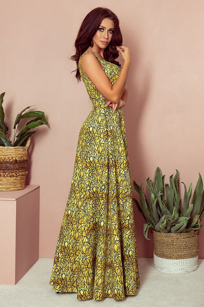 Fitted and flared maxi gala dress in gold