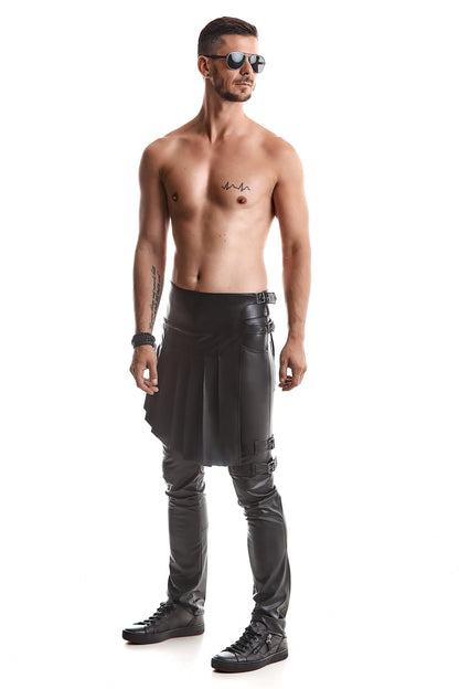 Herrenrock im Gladiator-Stil