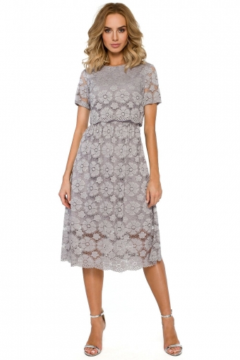 Elegante cocktailjurk in geheel kant grijs