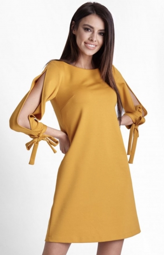 Minimalistisch trapezoidal mini jurk mustard