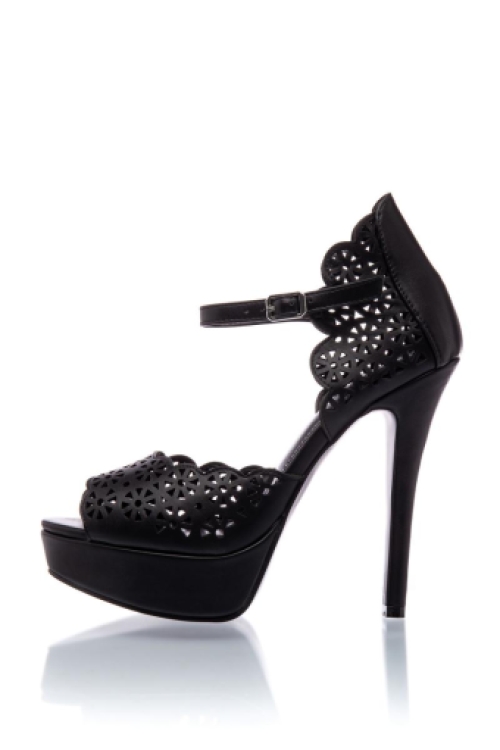 Imitatieleren platform pumps