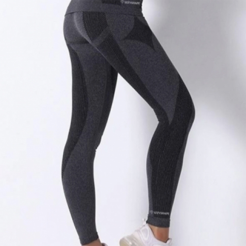 Izzy Seamless Legging - Black