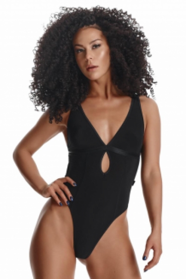 Pikant hoog opgesneden bodysuit